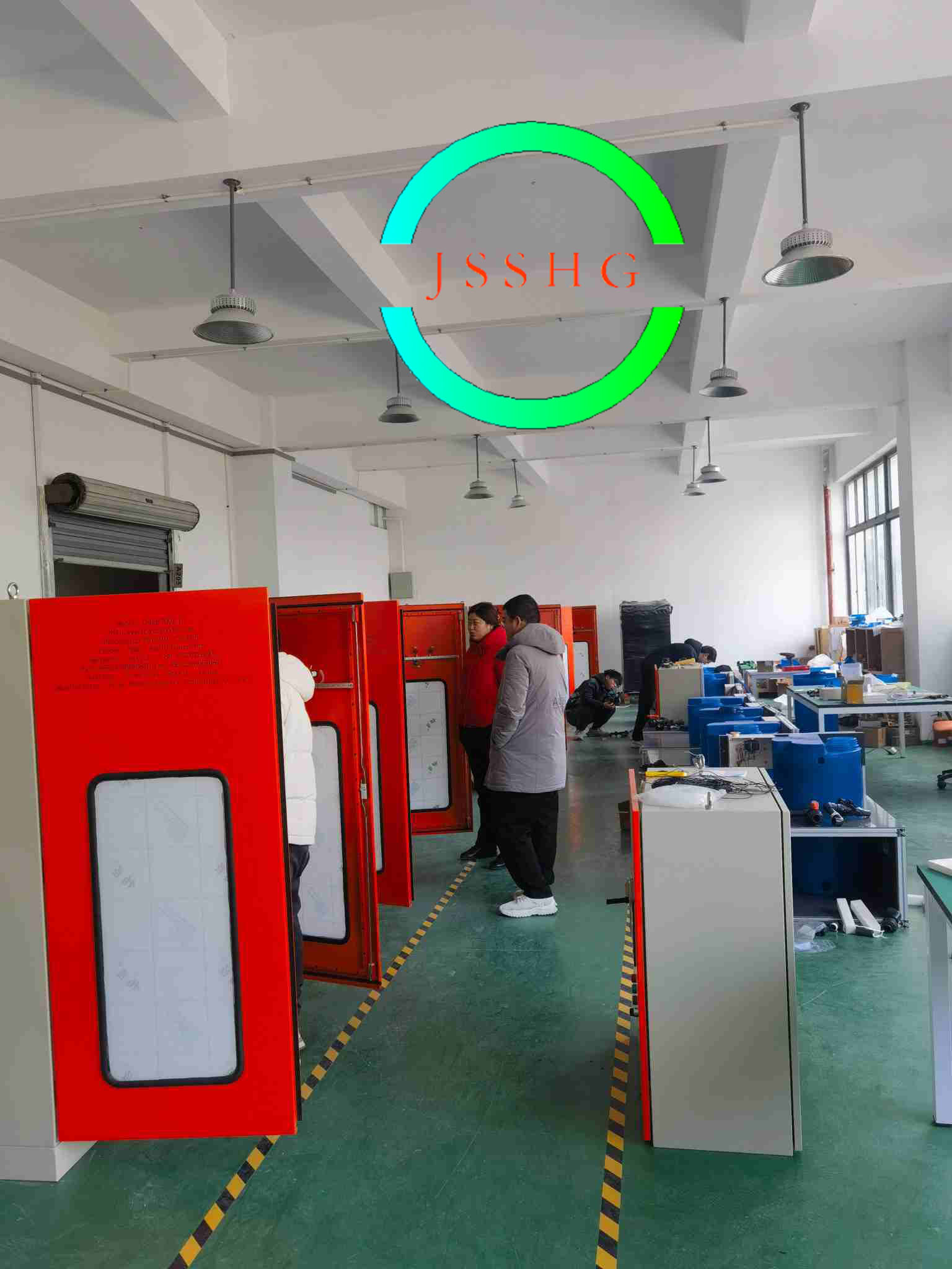 Fully automatic electrolytic saltwater sodium hypochlorite generator